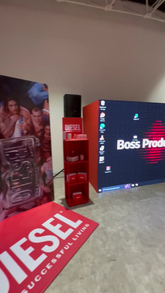 Diesel, Stand de marca
